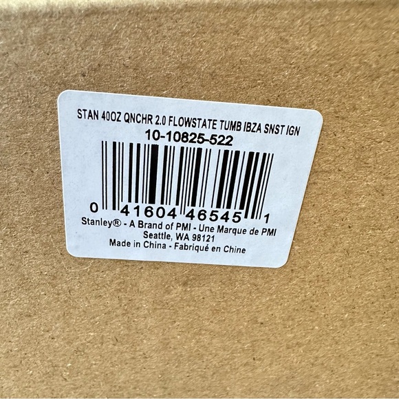 Stanley x Elf Honey Talks Gold 40 oz Flowstate Quencher H2.0 Tumbler Limited - Picture 12 of 12